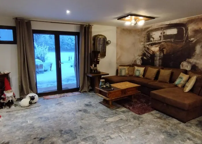 Bivouac & Sacs A Dos - Loft Classe, Avec Escape Game Sur Demande דירה Sixt